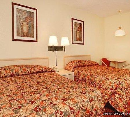 Econo Lodge Мобил Стая снимка